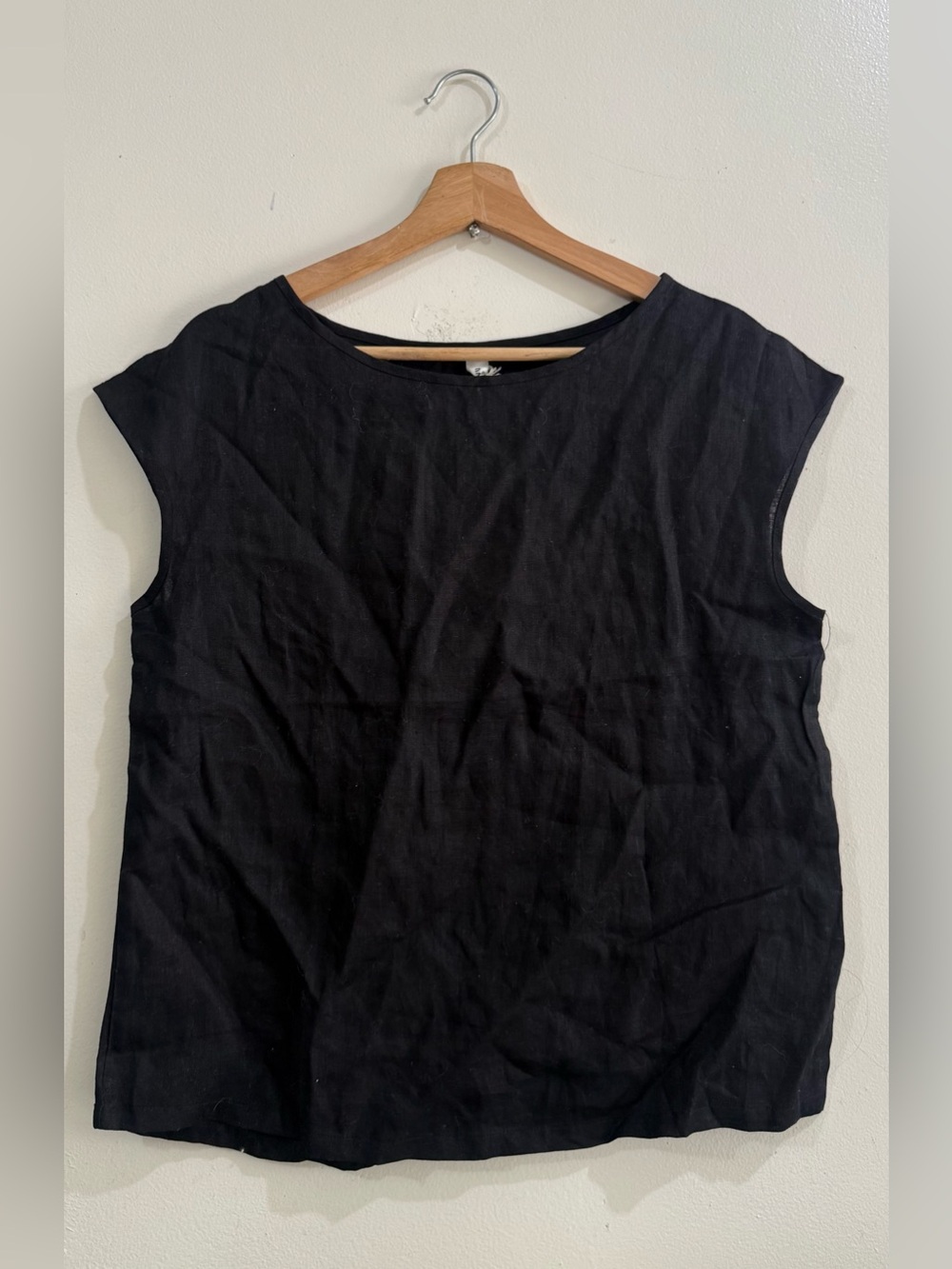Amazhiyu Black Cap-Sleeve Linen Blend Women's Top